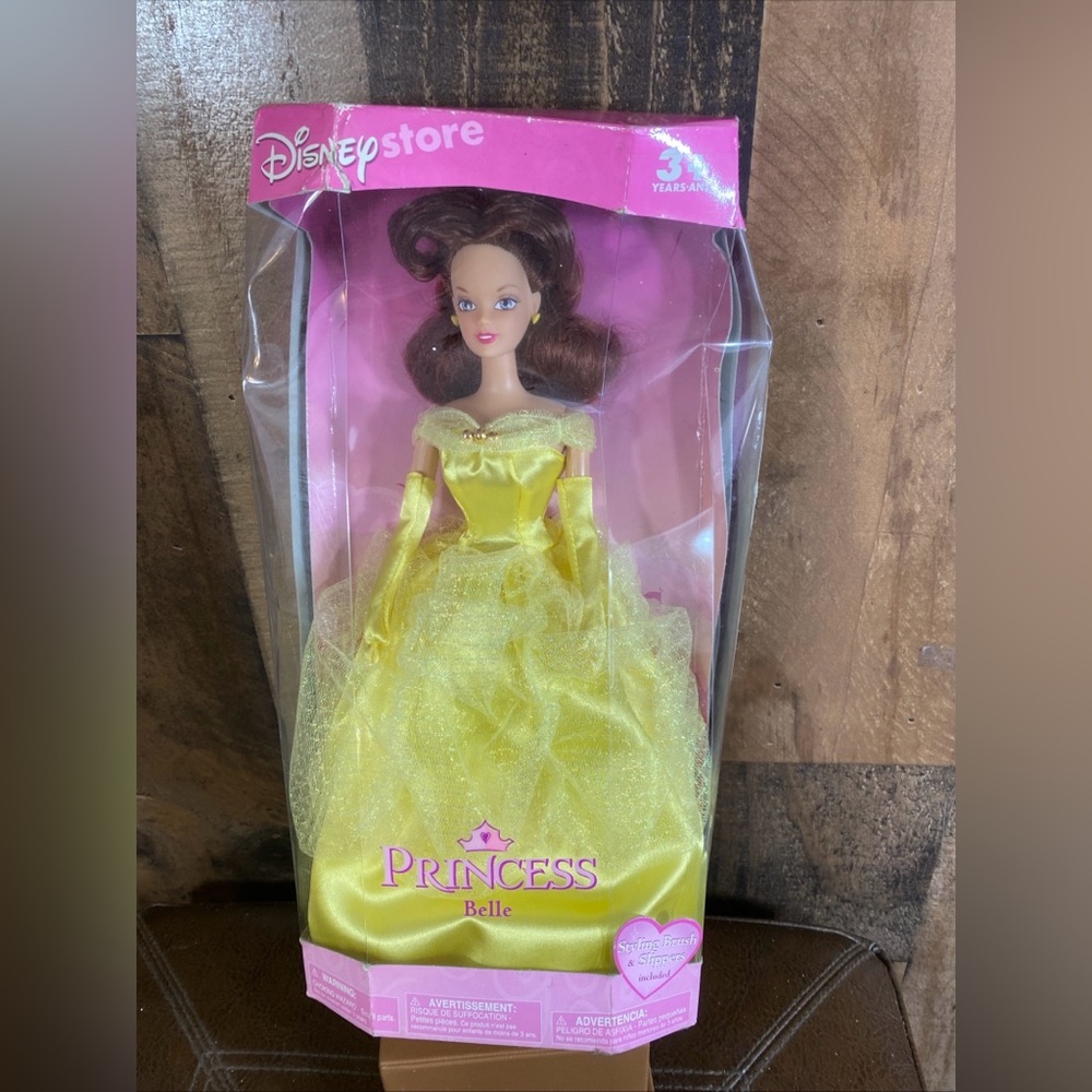 Disney Store Princess Belle Doll Styling‎ Brush & Slippers 2004 Vintage